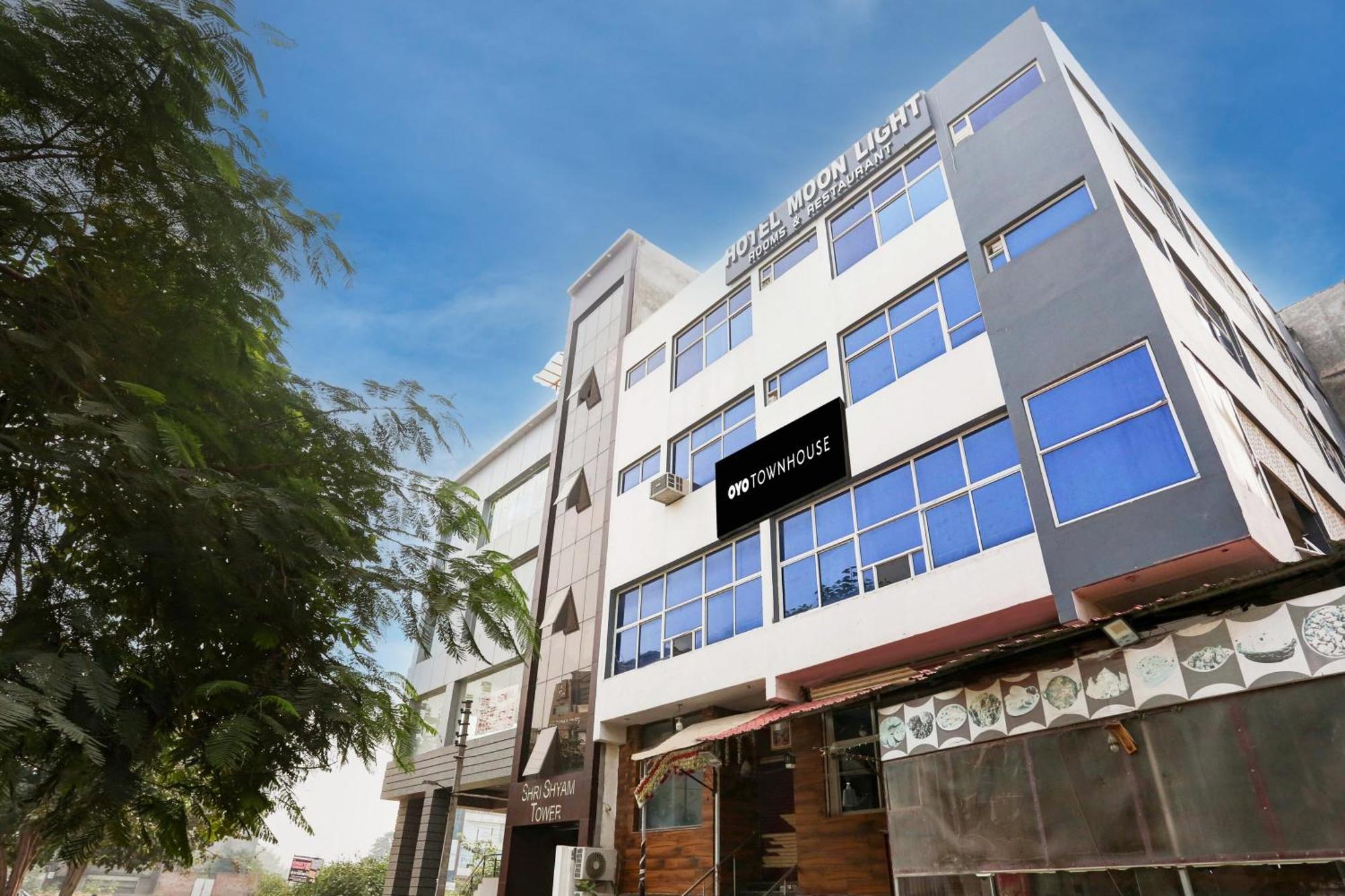 Collection O Hotel Moon Light Lucknow Eksteriør billede
